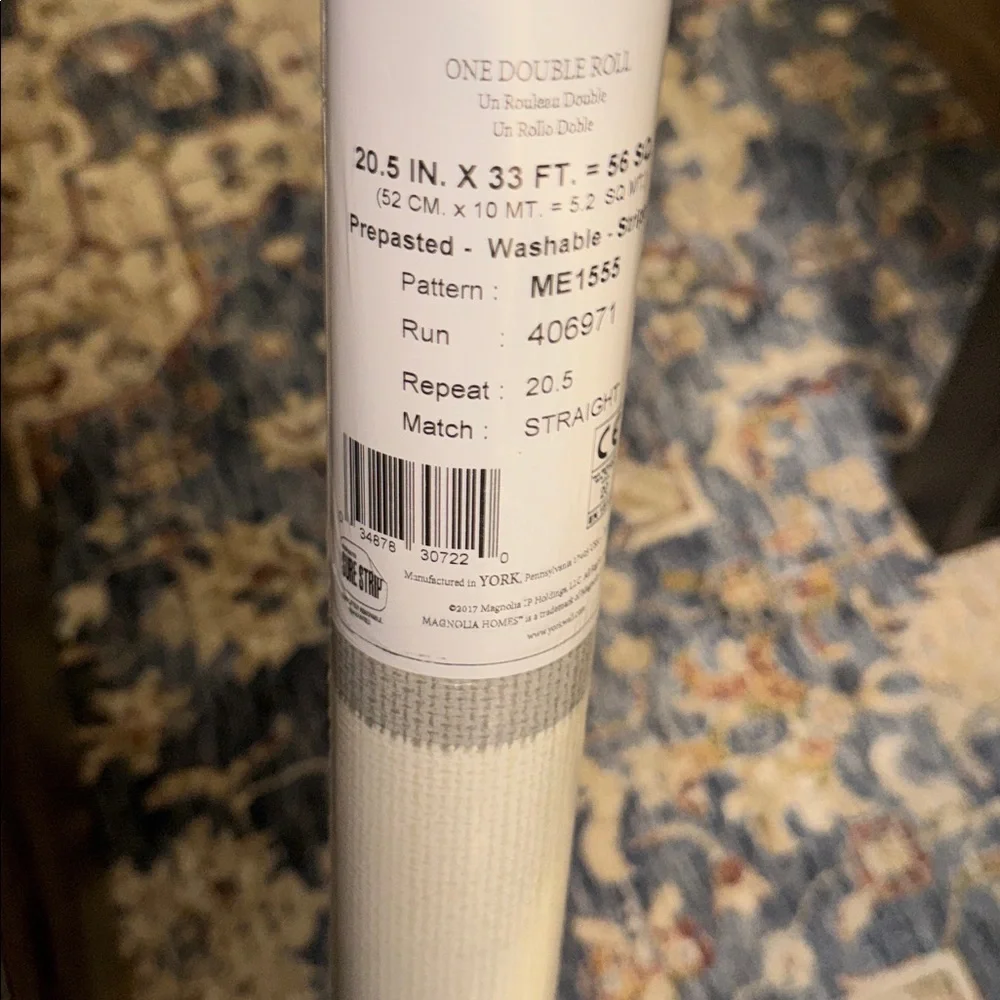 Magnolia Home by Joanna Gaines Wall Covering ME1555 Woven Trellis Wallpaper (1)